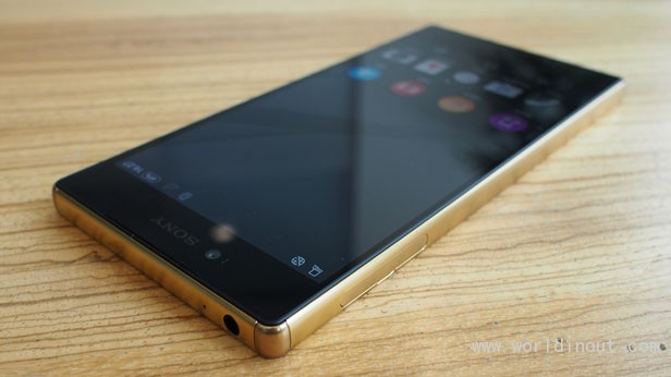 Sony Xperia Z5 Premium 55