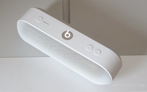 Beats Pill 15