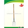 4 tines fork with long wooden handle