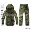 2016 Custom Waterproof Camo Softshell Mens Wholesale Sports Clothing
