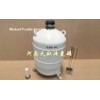 Liquid nitrogen container