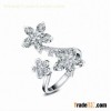 Lastest fashion birthday gift silver jewelry,flower design three crystal ring