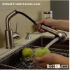 Brass conception simple chaude et froide Pull Out brossé robinet de cuisine TP0578