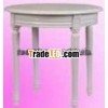 Solid wood finishes Gentil Accent Table
