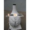 Elegant harmonious white lacquer vase decor