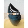 Beveled shaped lacquer vase with big splash decor