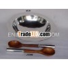 Cast Aluminium salad Bowl in mirror polish with wooden spoons
