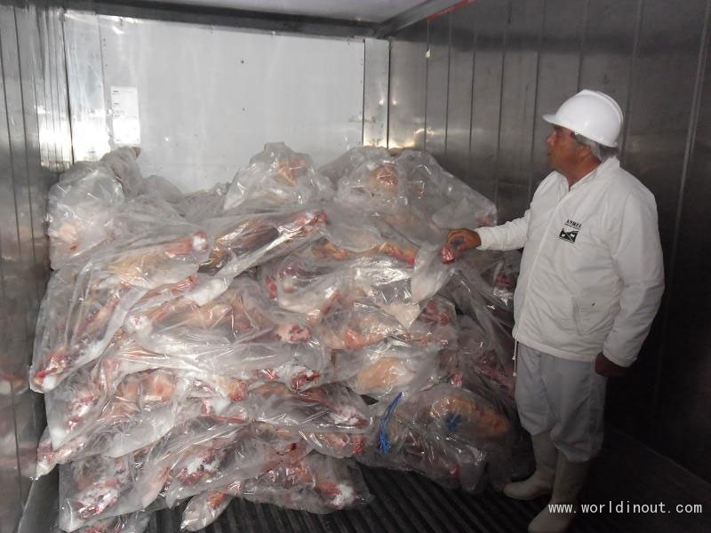 meat-beef-carcass-photo-2-a-packed-in-container