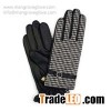 Women Fashion Genuine Leather Gloves With Swallow Girds Blac