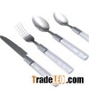 16pcs Plastic Handle Flatware Set In Basket