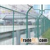 wire mesh fence