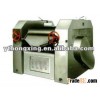 three-roll grinder