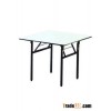 Folding table
